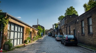 Robbie+Ewing+-+V+is+for+Vanguard+Court+(3)